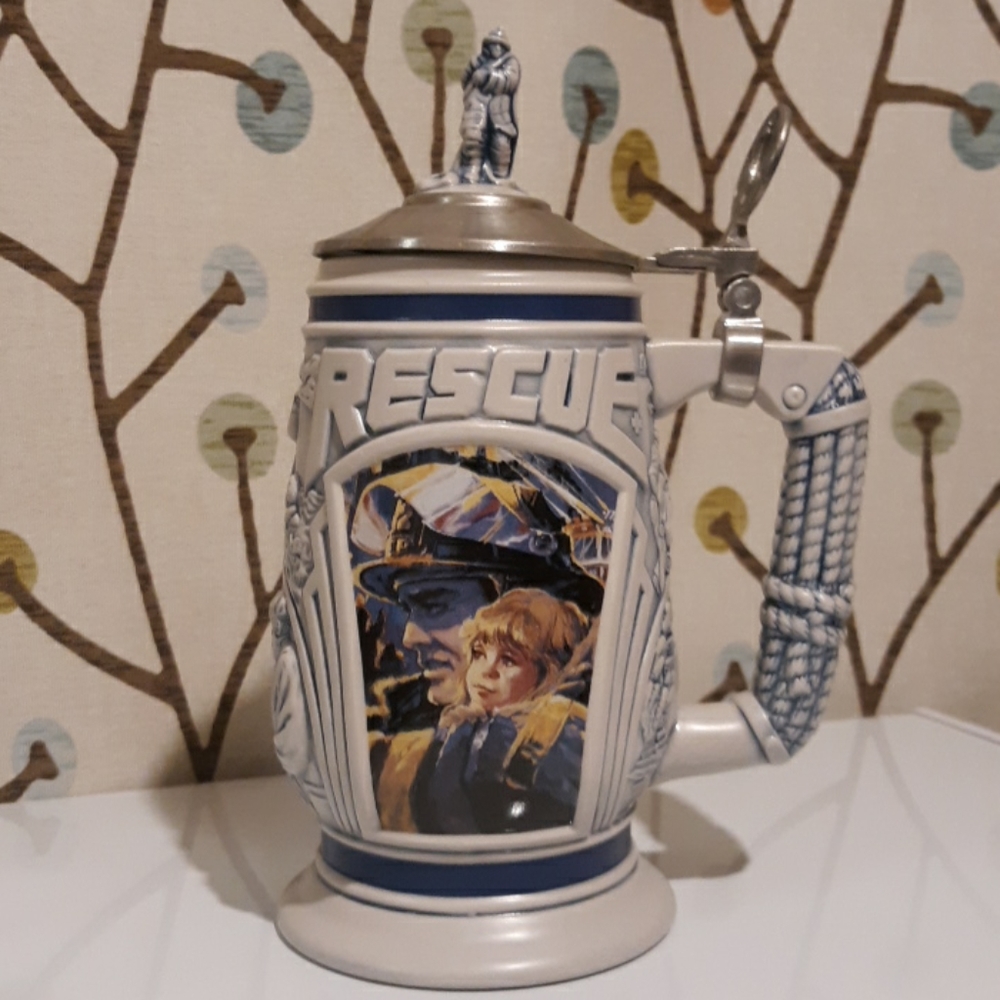 Commemorative item